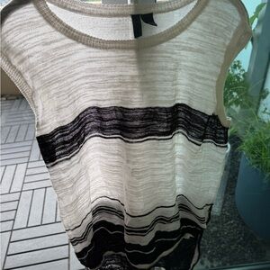 Gray and White Sleeveless Tank Top with Modern Stripes